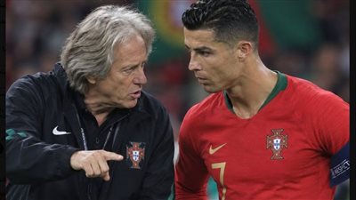 هل يشارك رونالدو أساسيًا مع البرتغال؟.. جيسوس يجيب