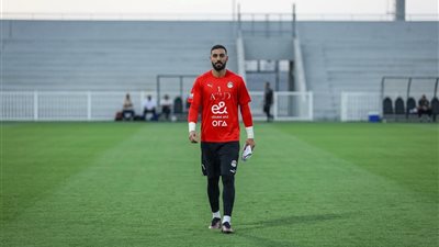 كواليس استبعاد أحمد الشناوي من منتخب مصر..حسام حسن مبيحبش الدوشة