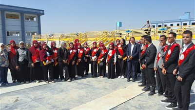 رئيس مياه الفيوم يستقبل شعلة أسبوع شباب الجامعات والمعاهد العليا الرابع عشر