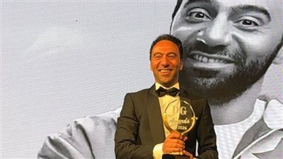 محمد سلام يعود للأضواء بجائزة التميز عن 