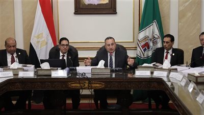 لاكتشاف المواهب.. وزير التعليم العالي يعلن إطلاق مهرجان للمسرح الجامعي 