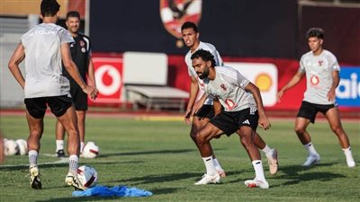 عموتة يكافئ حسين الشحات بعد تألقه أمام أبو قير