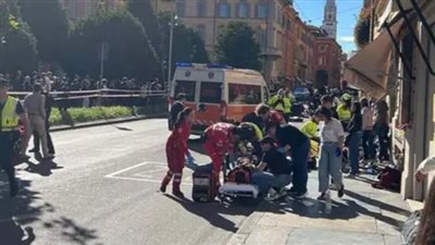 اعتداء عنيف على شاب مصري في إيطاليا.. كاميرات المراقبة تقود الأمن للمشتبه به