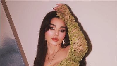 هيفاء وهبي تشعل الساحل الشمالي بحفل كامل العدد وأغنيات 