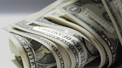 الأخضر يستقر بالبنوك.. اعرف سعر الدولار أمام الجنيه في بداية تعاملات اليوم