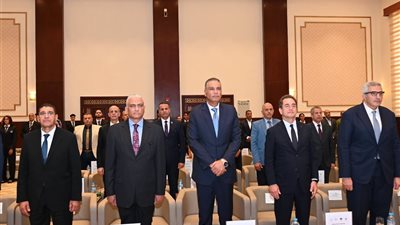 محافظ جنوب سيناء يشهد إطلاق برنامج 