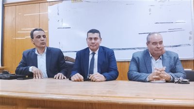  مستقبلك يبدأ من هنا لقاء تعريفي للطلاب الجدد بكلية الآداب بالفيوم