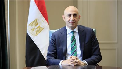 عقوبة مشددة لتصوير المعلمين داخل المدارس