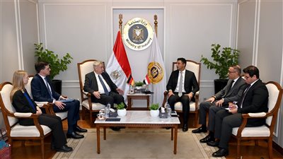 الصناعة تستضيف مائدة مستديرة للشركات الألمانية لبحث خططها التوسعية وتحدياتها وسبل حلها