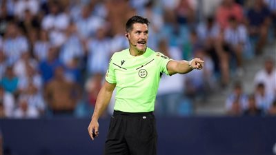إيقاف حكم ديربي ريال مدريد وأتلتيكو.. تفاصيل قرار لجنة الحكام الإسبانية