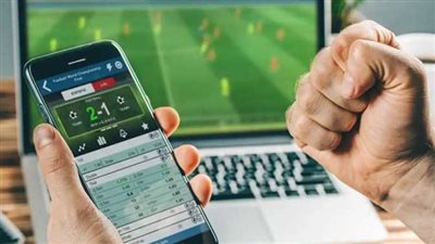 المراهنات.. سرطان ينهش دوري المظاليم 
