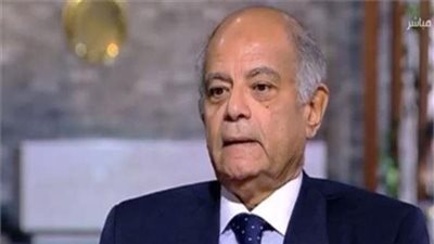 السفير حسين هريدي: مصر تتحرك بشكل مستمر لاحتواء الأزمات في المنطقة 