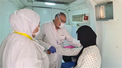 فحص 1030 مستفيدًا في قافلة طبية مجانية بقرية عماره بالبحيرة 