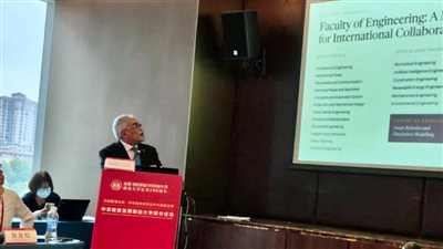 رئيس جامعة طنطا يستعرض التجربة المؤسسية لتطوير البنية التحتية والرقمية أمام الجامعات الصينية