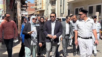 نائب محافظ الفيوم يقود حملة لرفع الإشغالات وتحسين مستوى النظافة بأبشواي