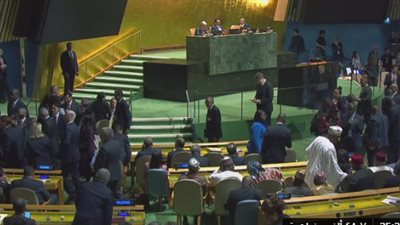 الوفد الإيراني ينسحب من جلسة الجمعية العامة للأمم المتحدة أثناء كلمة ترامب (فيديو)