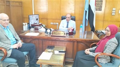 مناقشة استعدادات إطلاق الحملة القومية للتطعيم ضد الحصبة والحصبة الألمانية بالقاهرة