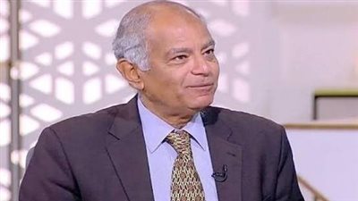 دبلوماسي: مصر تتحرك بصورة مستمرة لمنع تصاعد الصراعات وتحولها إلى حروب مفتوحة
