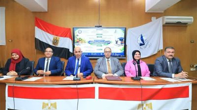 جامعة كفر الشيخ تنظم نندوة توعوية حول التغذية السليمة لدعم الطلاب خلال فترة الدراسة والامتحانات