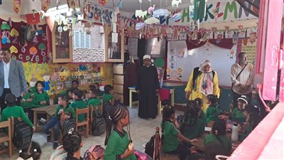 رئيس منطقة قنا الأزهرية يتابع انتظام الدراسة بمرحلة رياض الأطفال بالمعاهد النموذجية