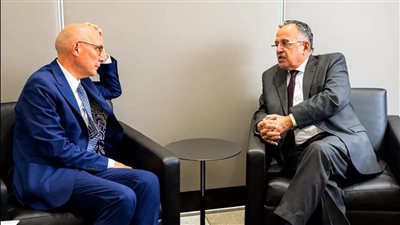   نبيل فهمي يبحث مع المفوض السامي لحقوق الإنسان تعزيز التعاون بين الجامعة العربية والمفوضية