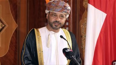 وزير الخارجية العماني