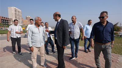 محافظ أسيوط يتفقد الميدان الجديد بصينية الوليدية ويوجه باستكمال الأعمال