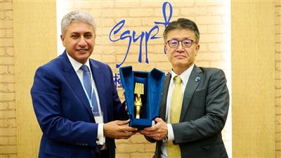 مصر واليابان تبحثان دفع الحركة السياحية.. شريف فتحي يلتقي رئيس وكالة السياحة اليابانية
