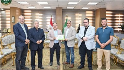 تكريم مديري المستشفيات بعد إجراء 982 تدخلاً جراحيًا بالشرقية