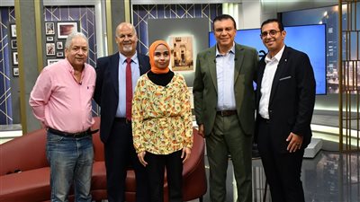 الليلة.. إسراء عماد أول كفيفة في عالم التصوير ضيفة عمرو الليثي