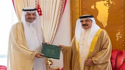 ملك البحرين يتسلم دعوة من خادم الحرمين الشريفين لحضور القمة الخليجية الأوروبية