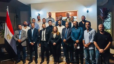 سفيرة مصر في سيراليون تلتقي أبناء الجالية.. حوار مفتوح حول الخدمات القنصلية ومبادرات الدولة 
