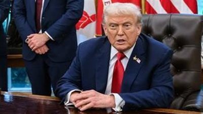   الرئيس الأمريكي: نتعاون مع بريطانيا في التحقيق بشأن حادثة قاعدة فيرفورد