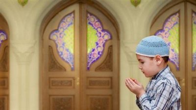 الاعتداء على مال الوالد.. الإفتاء تحذر من خيانة الأمانة وعقوق الأب