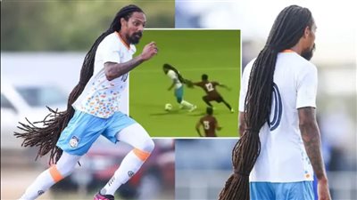 شعره تسبب في طرد اثنين.. لاعب هاوٍ في دوري الكونكاكاف يصبح حديث العالم