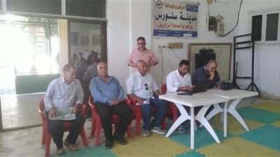 ندوة بعنوان «سلامتك تهمنا» بمركز شباب سنورس