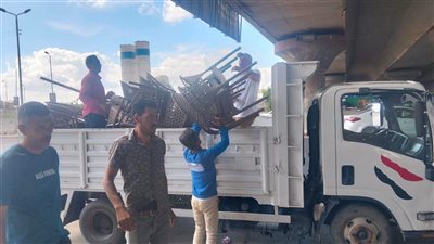 إزالة 461 إشغالًا من الطرق والشوارع بكفر الدوار ودمنهور والتحفظ على ماكينة غسيل سيارات