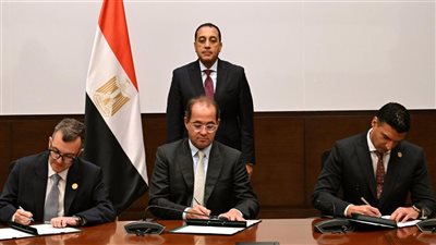 تسوية المديونية التاريخية بين وزارات التخطيط والمالية والصناعة