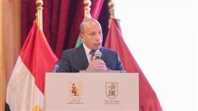 حسام صلاح مراد عميد قصر العيني 