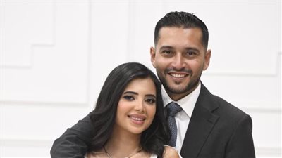 بحضور الدكتور السيد البدوى ..النائبة الوفدية أمل رمزى والفنانة صابرين تحتفلان بزفاف نجليهما