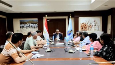  بدء معاينات الطرق والمحاور المستهدف رصفها بالغردقة تمهيدًا لبدء التنفيذ