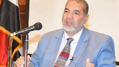 عميد الدراسات الإسلامية: الأخلاق خط الدفاع الأول للمجتمع.. والأسرة تبدأ مواجهة الانحراف من داخل البيت