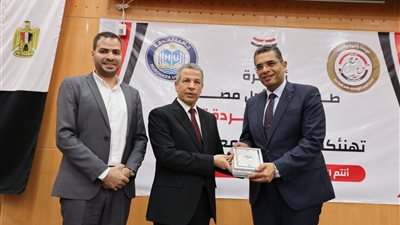 محافظ البحر الأحمر يشهد حفل استقبال الطلاب الجدد بجامعة الغردقة