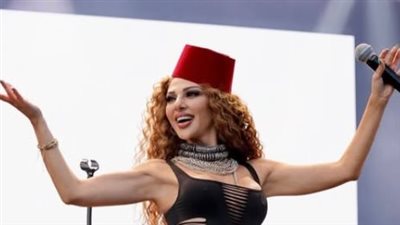 ميريام فارس بالأسود.. جمال طاغي يخطف الأنظار