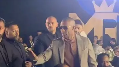 محمد رمضان يتخلى عن شعره من أجل 