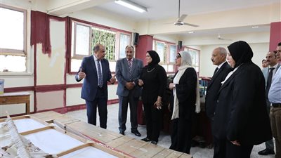 محافظ المنيا يفتتح غرفة الدعم النفسي بمدرسة «محمد وحيد حبشي»