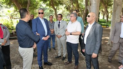 محافظ الجيزة يوجه برفع كفاءة حديقة المبدعين بالعجوزة والحفاظ على الأشجار والمسطحات الخضراء