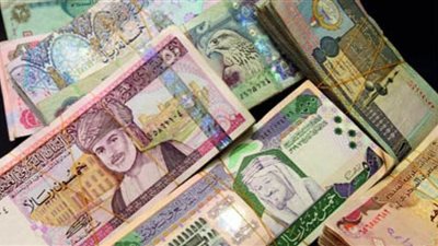 تباين أسعار العملات العربية.. و