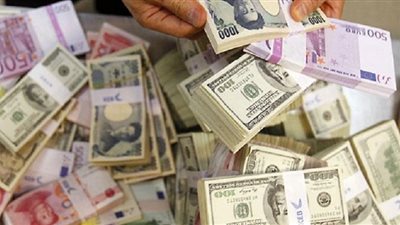 استقرار أسعار صرف العملات العربية والأجنبية والدولار يسجل 8.03 جنيه