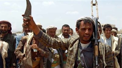 مقتل 12 من المقاومة الشعبية في انفجار لغم بباب المندب